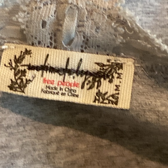 NWOT Free People Evie Rosette Bodysuit - Picture 6 of 7